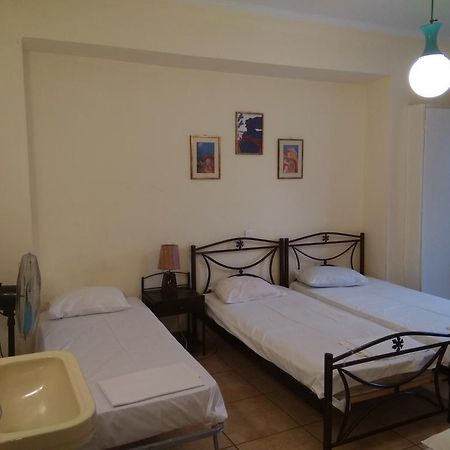 Athens House Hostel Bagian luar foto