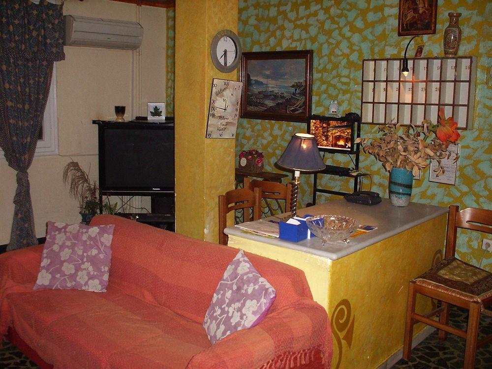 Athens House Hostel Bagian luar foto