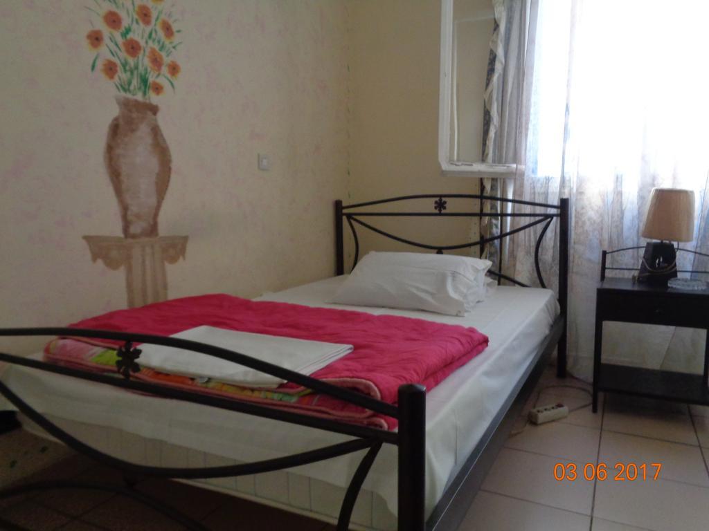 Athens House Hostel Bagian luar foto