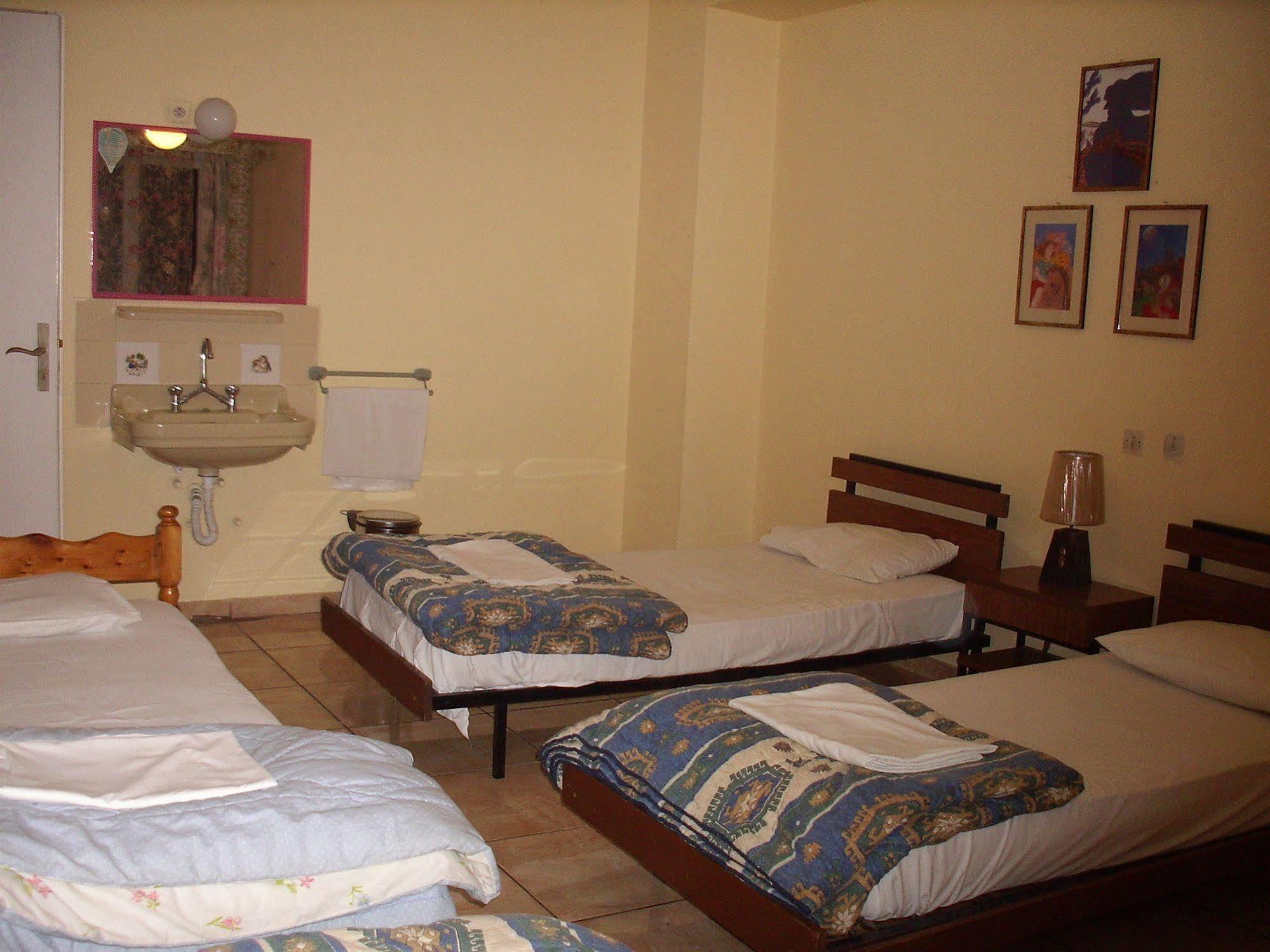 Athens House Hostel Bagian luar foto