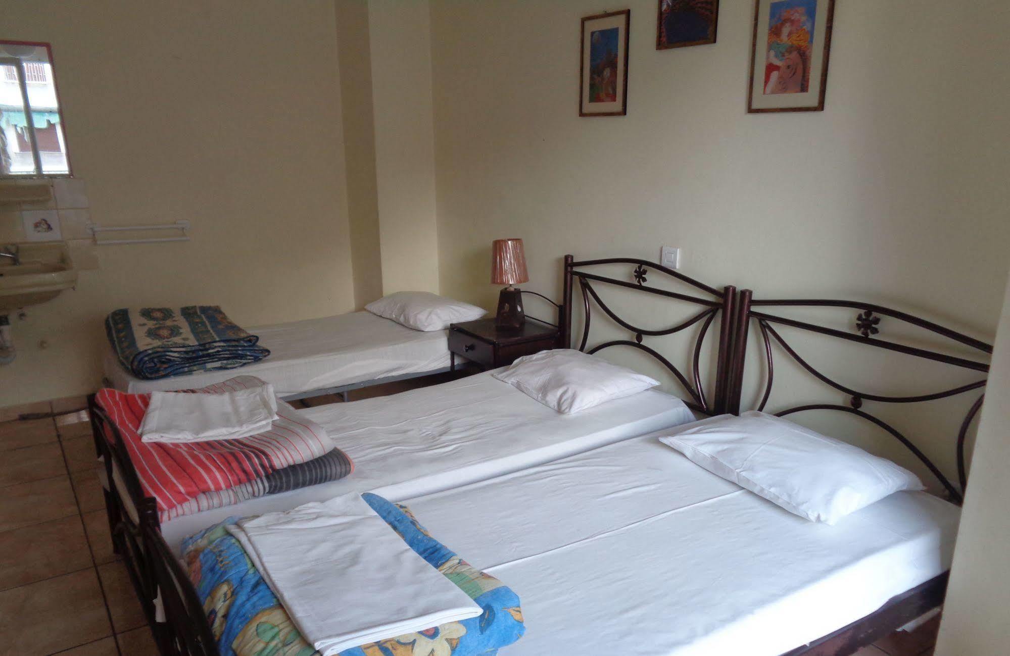 Athens House Hostel Bagian luar foto